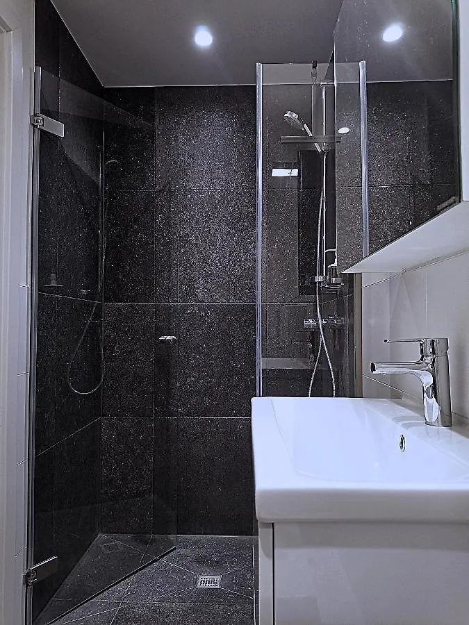 Apartment Geniet Van De Zee Met Dit Top-Appartement Fuji Ostend Belgium